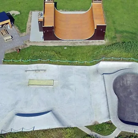 Ferienhaus 4 Star In *